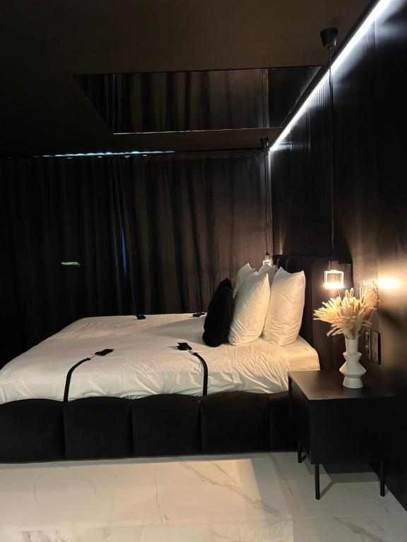 BDSM TANTRA Love Room Salon-de-Provence - Salon-de-Provence6 de BDSM TANTRA Love Room Salon-de-Provence