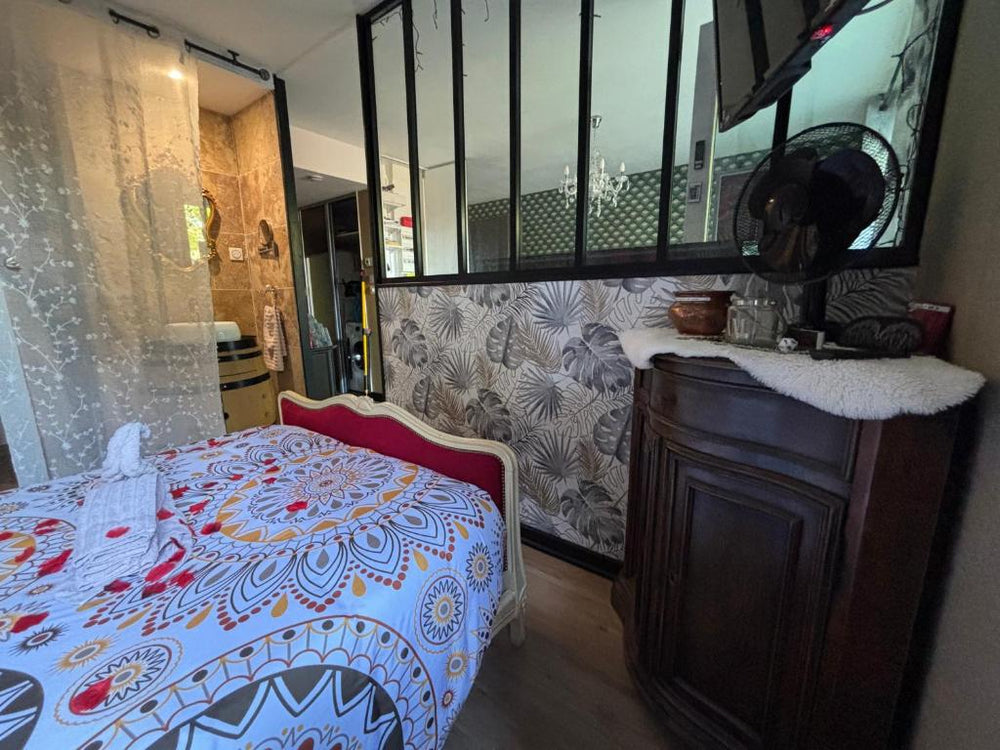 Romantisme et glamour avec spa ,jardin proche zénith - Dijon4 de Romantisme et glamour avec spa ,jardin proche zénith