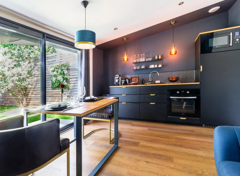 Nuit confort avec Balnéo XXL privative et Climatisation - Nantes5 de Nuit confort avec Balnéo XXL privative et Climatisation