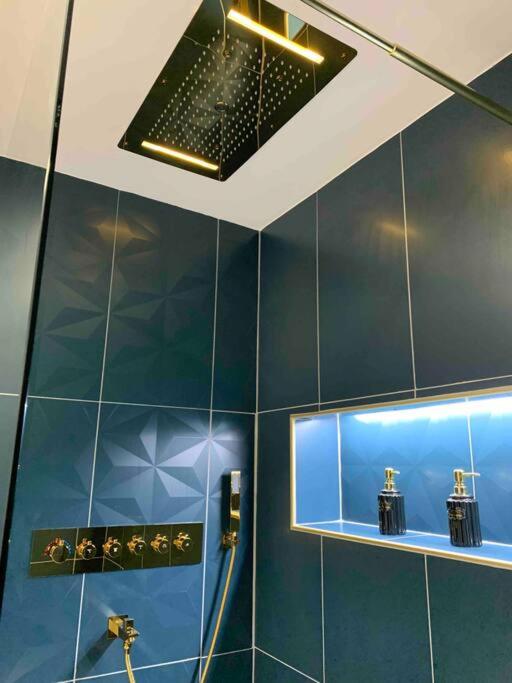 La Suite Saphir – spa privatif6 de La Suite Saphir – spa privatif