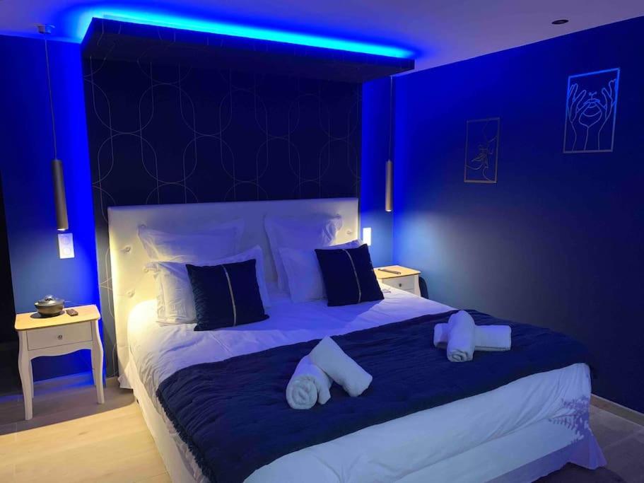 La Suite Saphir – spa privatif5 de La Suite Saphir – spa privatif