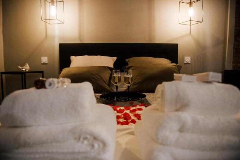 La Suite Romantique avec Jacuzzi au Cœur de Perpignan - Perpignan3 de La Suite Romantique avec Jacuzzi au Cœur de Perpignan
