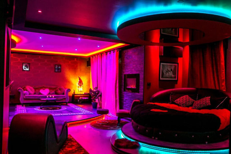 L'Insolite Spa Privatif ''Suite Luxueuse-Jacuzzi" - Toulouse4 de L'Insolite Spa Privatif ''Suite Luxueuse-Jacuzzi"
