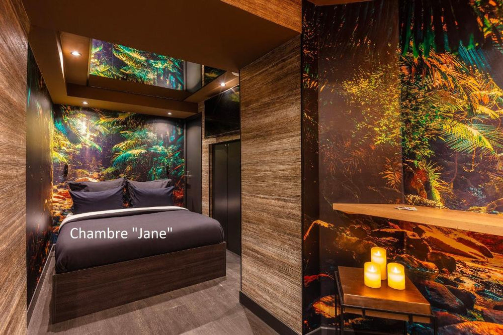 Love Hôtel avec nuit insolite au Dandy et Jacuzzi privatisé - Paris9 de Love Hôtel avec nuit insolite au Dandy et Jacuzzi privatisé
