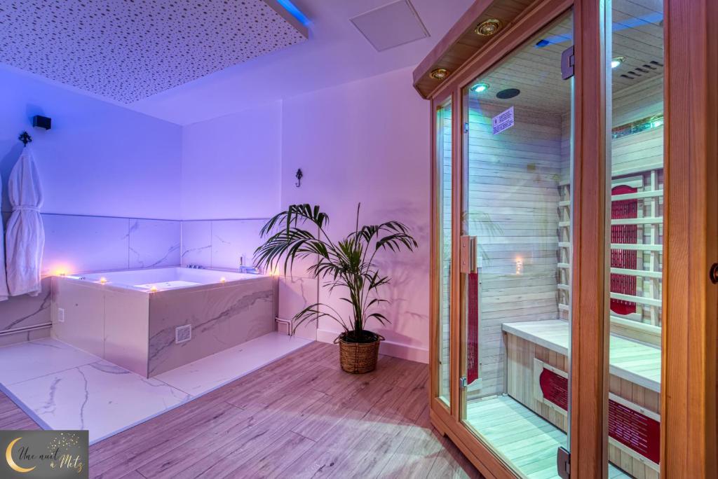 Spa et Sauna au coeur de Metz (unenuitametz) - MetzSpa et Sauna au coeur de Metz (unenuitametz)

