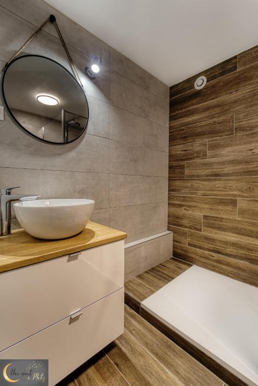 Spa et Sauna au coeur de Metz (unenuitametz) - Metz7 de Spa et Sauna au coeur de Metz (unenuitametz)
