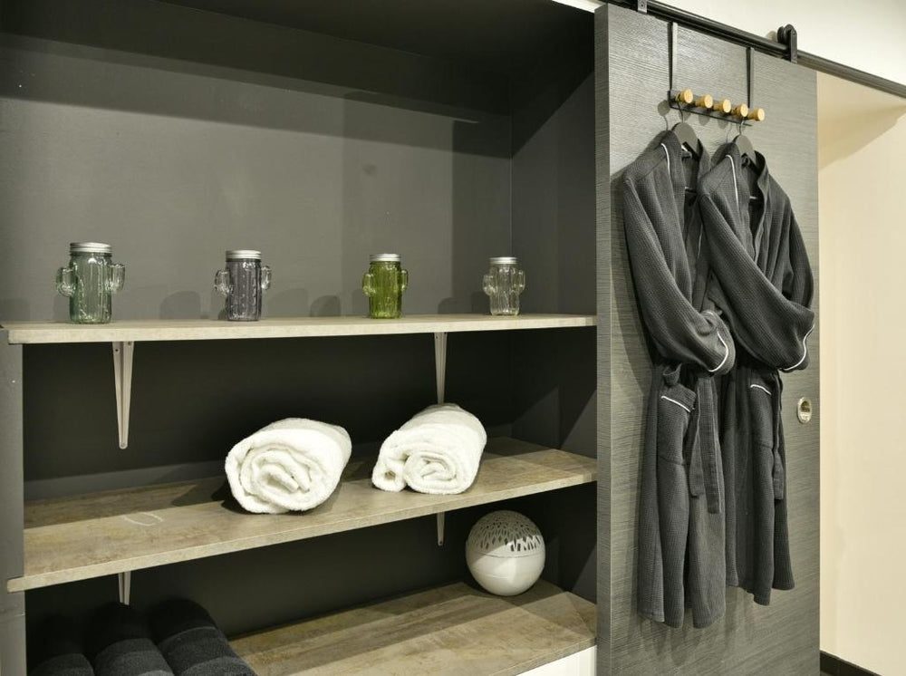 Le LOFT, MoonLOVE, Jacuzzi et sauna privatifs sur terrasse, 120m2 - Jarville-la-Malgrange23 de Le LOFT, MoonLOVE, Jacuzzi et sauna privatifs sur terrasse, 120m2
