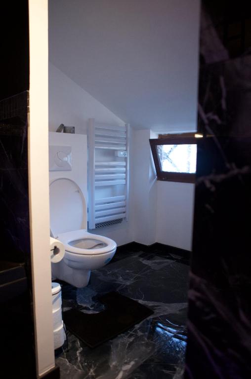 PARENTHESE LOVE - Amour & Tentation Suite Balnéo SPA Proche Orly-Paris - La Ville-du-Bois26 de PARENTHESE LOVE - Amour & Tentation Suite Balnéo SPA Proche Orly-Paris
