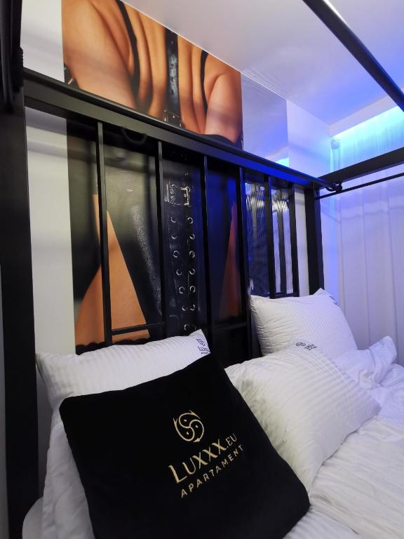 BDSM Apartament Częstochowa Luxxx - ADULTS ONLY - TYLKO DLA DOROSŁYCH - Częstochowa7 de BDSM Apartament Częstochowa Luxxx - ADULTS ONLY - TYLKO DLA DOROSŁYCH
