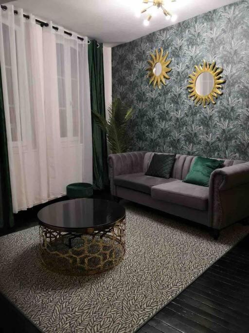 Loveroom La Parenthèse d ‘Auxerre - Auxerre8 de Loveroom La Parenthèse d ‘Auxerre
