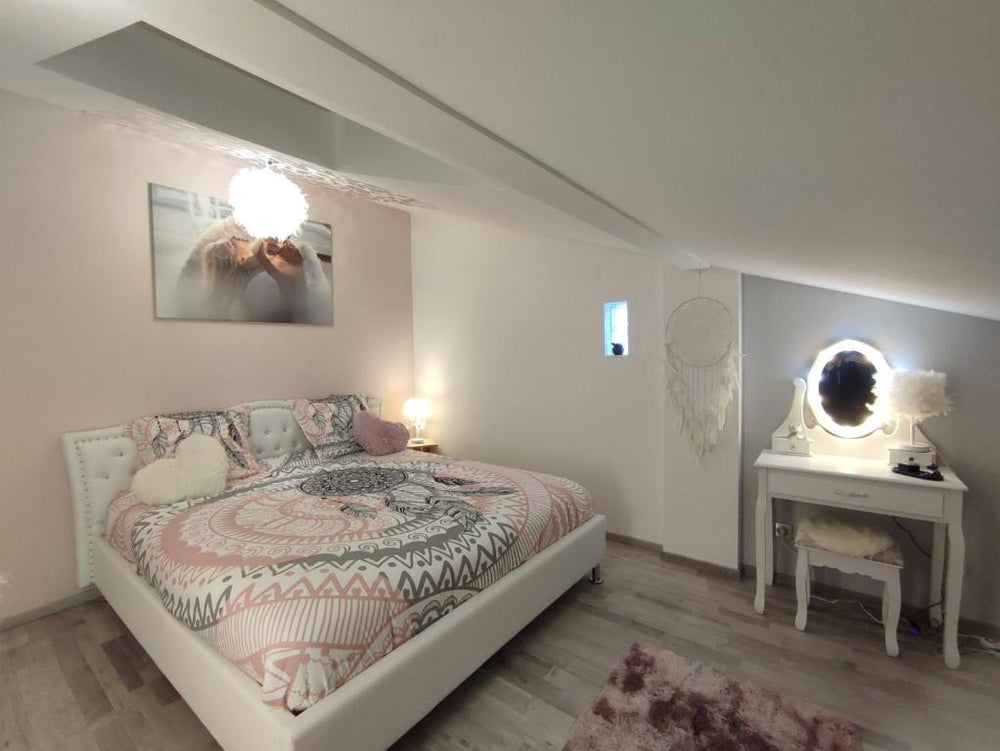 Gîte Ange ou Démon, jacuzzi, sauna, love room, location à la journée - Benfeld23 de Gîte Ange ou Démon, jacuzzi, sauna, love room, location à la journée
