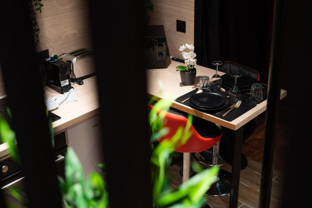 Capsule Secret - Jacuzzi - Netflix & Home cinéma - Jeux de couple - Barre de pole dance - Valenciennes26 de Capsule Secret - Jacuzzi - Netflix & Home cinéma - Jeux de couple - Barre de pole dance
