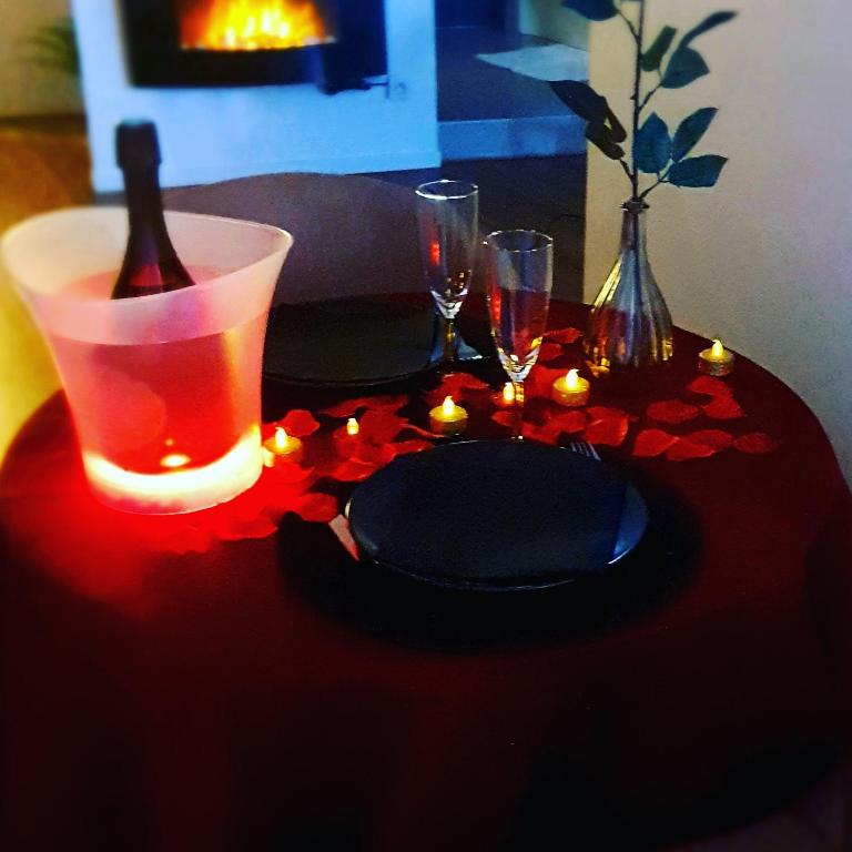 La loveroom bdsm grassoise "La chambre des désirs" - Grasse22 de La loveroom bdsm grassoise "La chambre des désirs"
