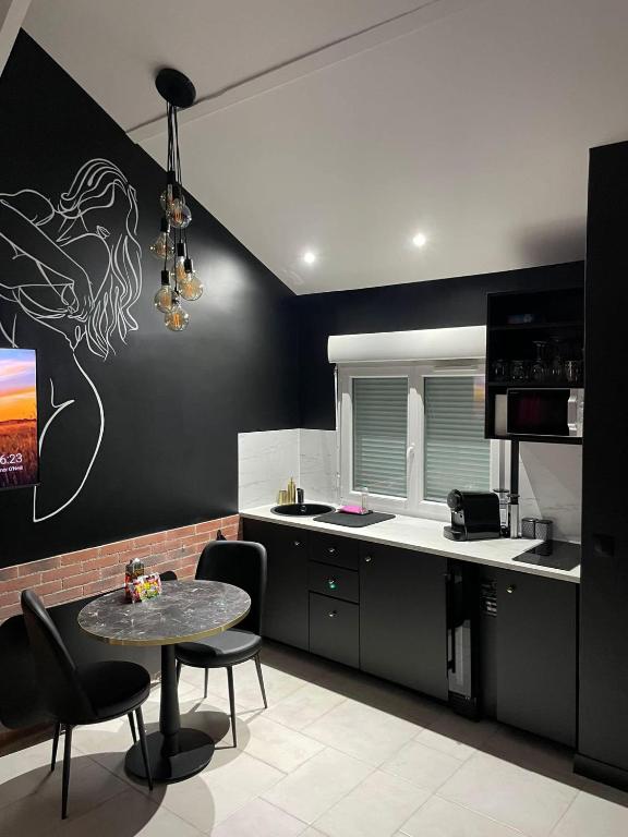 Luxe and Spa - Condé-Sainte-Libiaire17 de Luxe and Spa
