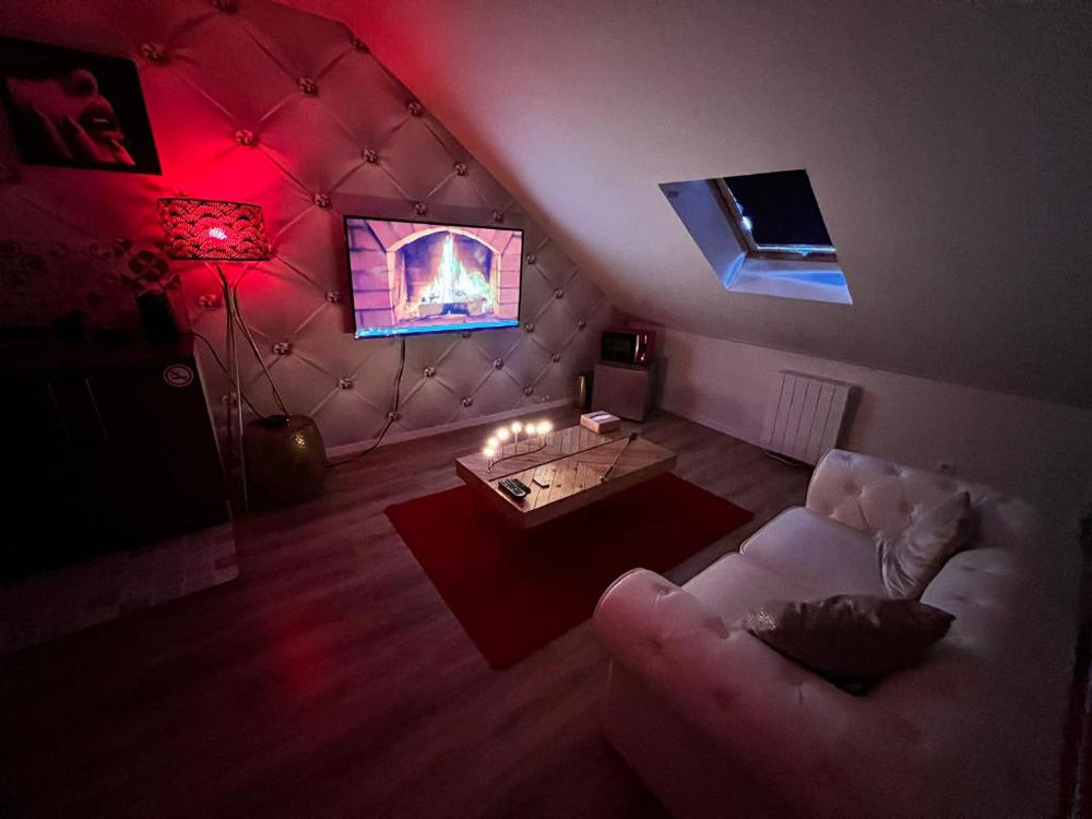 Redroom Loveroom Chambre Spa privative Insolite Thème 50 nuances de grey - Douchy-les-Mines19 de Redroom Loveroom Chambre Spa privative Insolite Thème 50 nuances de grey
