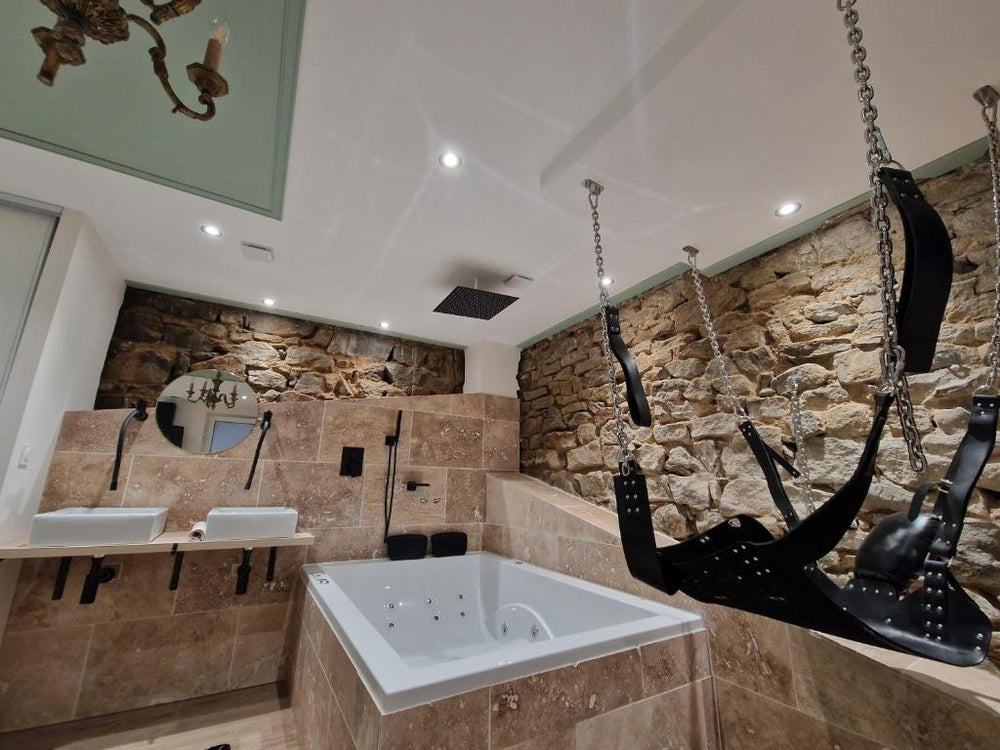 L'éxperience LOVE ROOM - LʼÉtrat6 de L'éxperience LOVE ROOM
