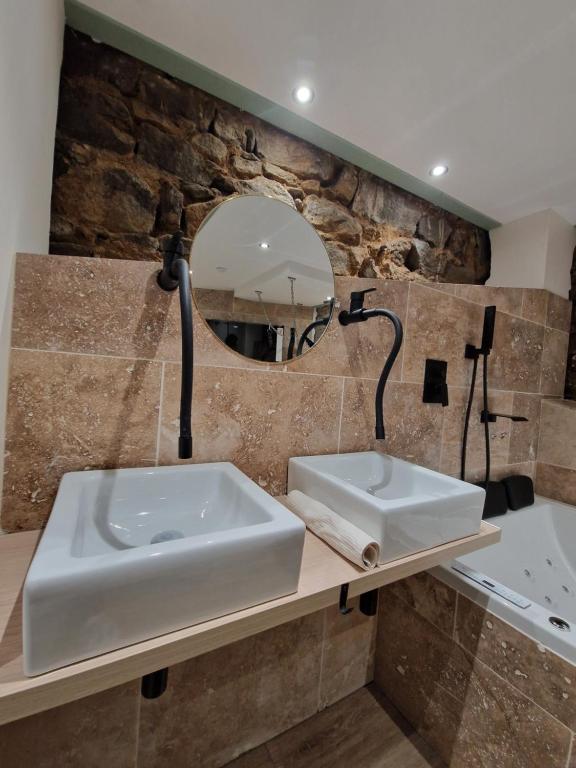 L'éxperience LOVE ROOM - LʼÉtrat10 de L'éxperience LOVE ROOM
