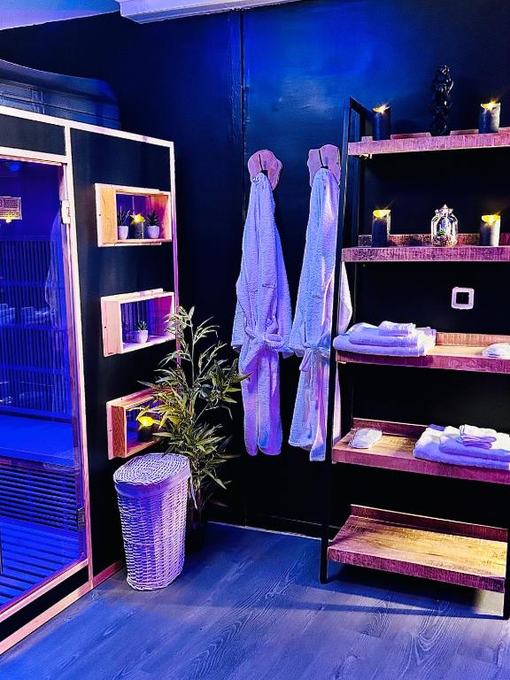 Love Room Suite Dirty Diana - Aubagne20 de Love Room Suite Dirty Diana
