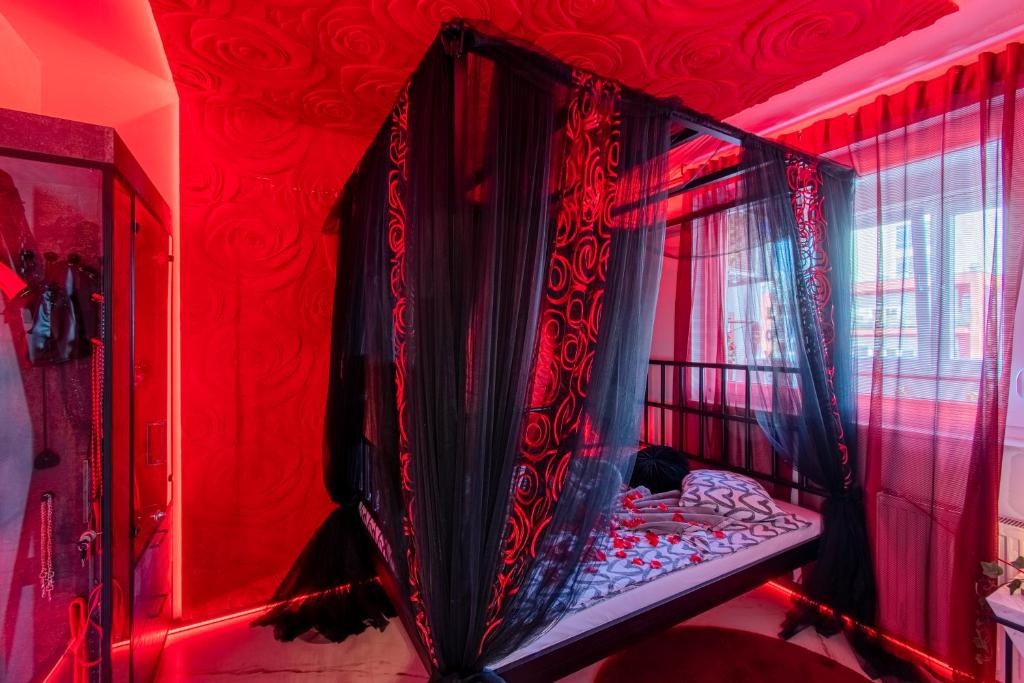 Jacuzzi - Love - BDSM - Extra Luxury - EV chargger - Valentine's Day - Red Room - Flexible SelfCheckIns 28 - Zagreb