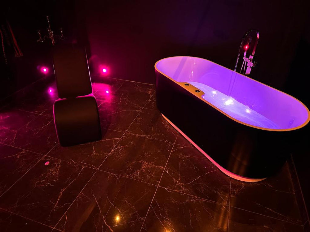 Loveroom de luxe - Thème 50 nuances de grey maison privative spa insolite - Douchy-les-Mines4 de Loveroom de luxe - Thème 50 nuances de grey maison privative spa insolite
