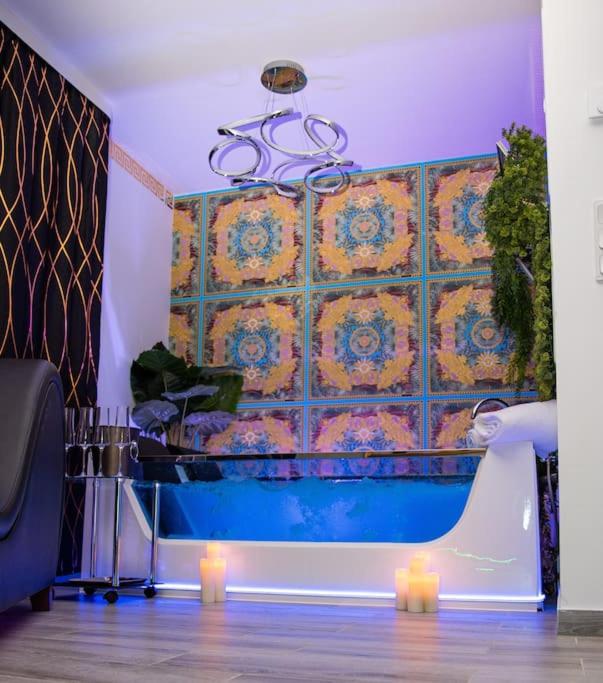 luxury Love Room Spa Whirlpool Jacuzzi - Nürnberg8 de luxury Love Room Spa Whirlpool Jacuzzi
