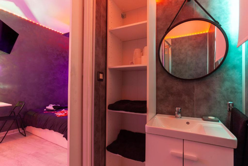 Love Room avec Balnéo - Toulon22 de Love Room avec Balnéo
