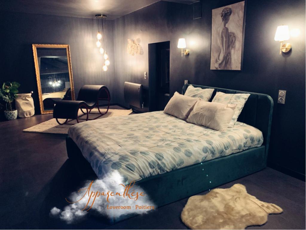 Apparenthèse Love Room Jacuzzi Sauna - PoitiersApparenthèse Love Room Jacuzzi Sauna
