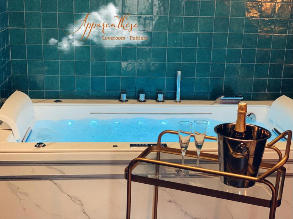 Apparenthèse Love Room Jacuzzi Sauna - Poitiers6 de Apparenthèse Love Room Jacuzzi Sauna
