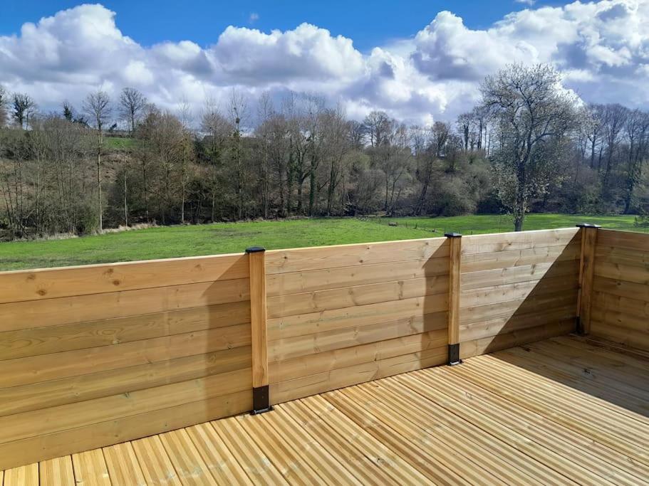 Love room le temps d'un plaisir - Landisacq6 de Love room le temps d'un plaisir
