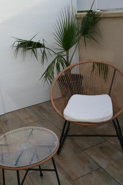 Désirs d'une nuit - Loveroom jacuzzi - Cagny31 de Désirs d'une nuit - Loveroom jacuzzi
