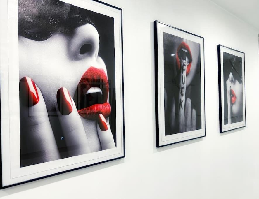 Love Room 80m2 BDSM 50 nuances de Grey - SAUNA - Parking gratuit - Antibes7 de Love Room 80m2 BDSM 50 nuances de Grey - SAUNA - Parking gratuit
