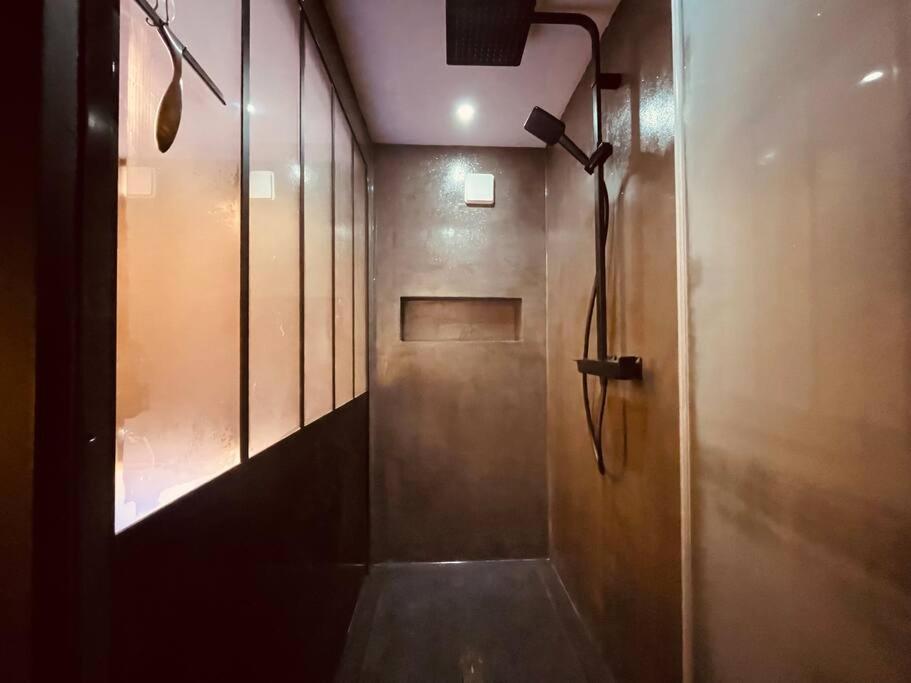 L'Atelier des Rêves - appartement balnéo Rouen - Rouen4 de L'Atelier des Rêves - appartement balnéo Rouen
