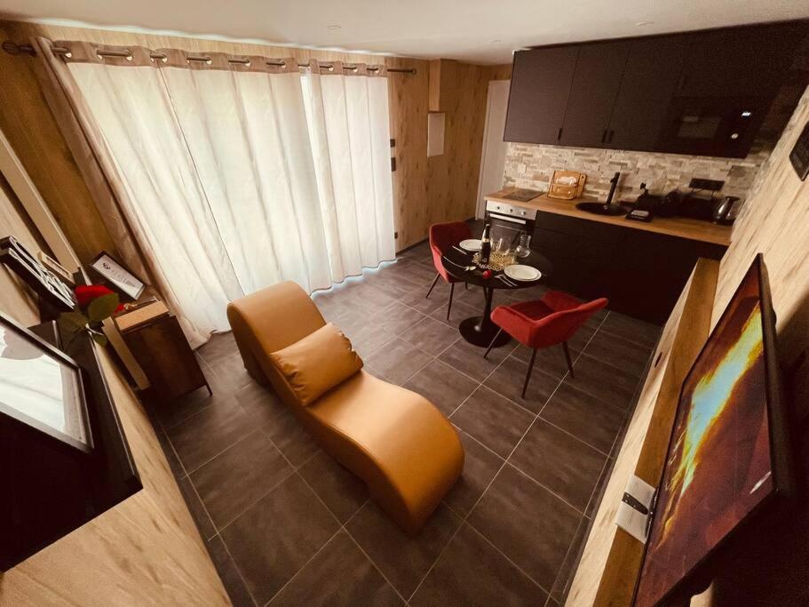 L'Atelier des Rêves - appartement balnéo Rouen - Rouen6 de L'Atelier des Rêves - appartement balnéo Rouen
