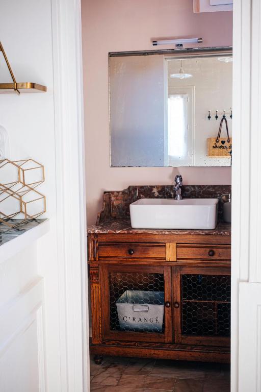 Loveroom Du Perche : maison avec balnéo - Moulins-la-Marche17 de Loveroom Du Perche : maison avec balnéo
