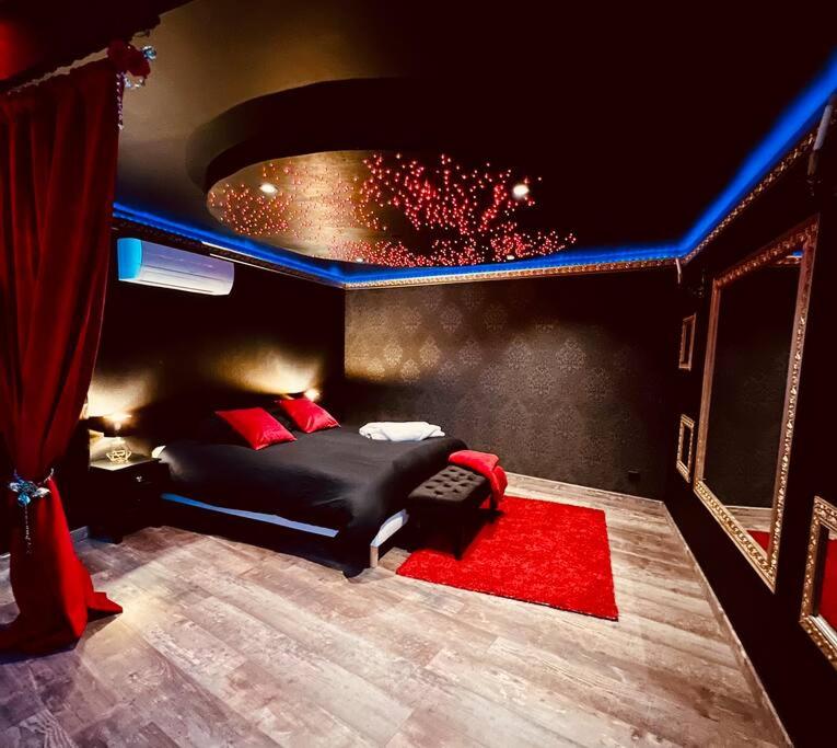 COCONROOM balneo-sauna La suitE - Valros27 de COCONROOM balneo-sauna La suitE
