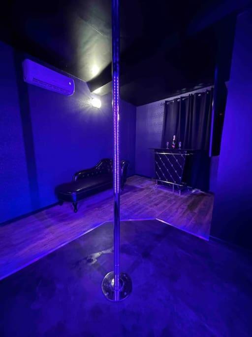 Love room La Parenthèse Carnoules - Carnoules11 de Love room La Parenthèse Carnoules
