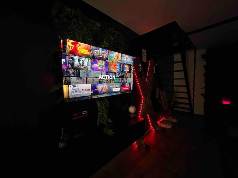 Red love-room / Balnéo & plus ! - Souppes-sur-Loing3 de Red love-room / Balnéo & plus !
