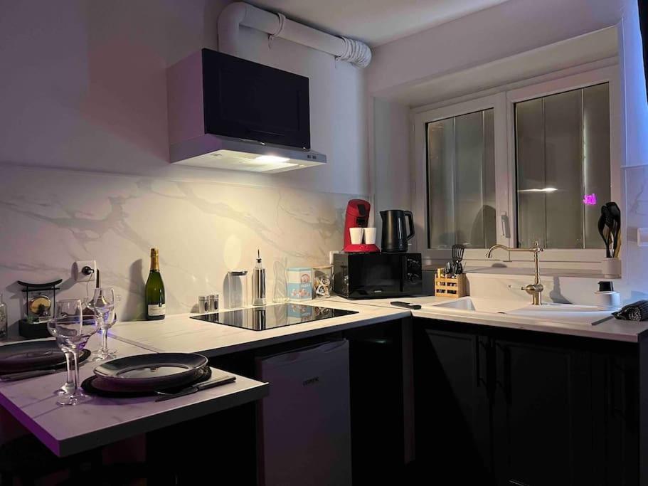 Red love-room / Balnéo & plus ! - Souppes-sur-Loing19 de Red love-room / Balnéo & plus !
