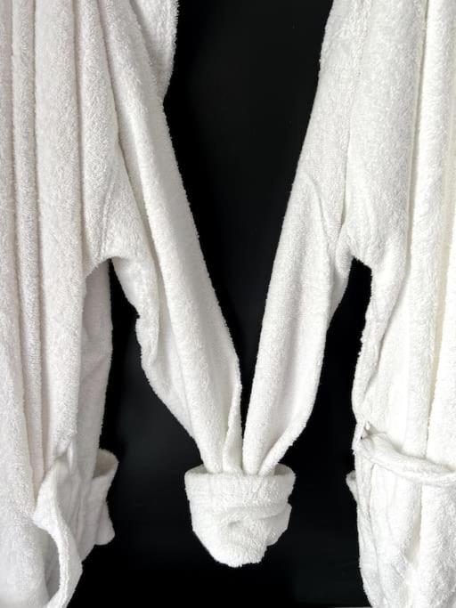 Red love-room / Balnéo & plus ! - Souppes-sur-Loing13 de Red love-room / Balnéo & plus !
