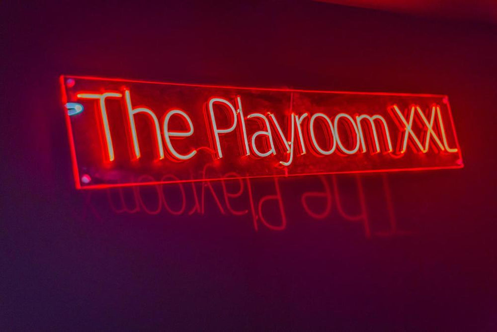 Playroom XXL Loft LOVE Room avec Espace spa Terrasse vue sur les toits Salle de jeux pour adultes Libourne centre 10 min de St Emilion Proche Bordeaux - Libourne19 de Playroom XXL Loft LOVE Room avec Espace spa Terrasse vue sur les toits Salle de jeux pour adultes Libourne centre 10 min de St Emilion Proche Bordeaux
