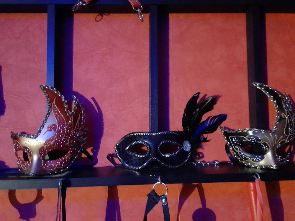 LOVE ROOM Le rouge et noir - Barr8 de LOVE ROOM Le rouge et noir
