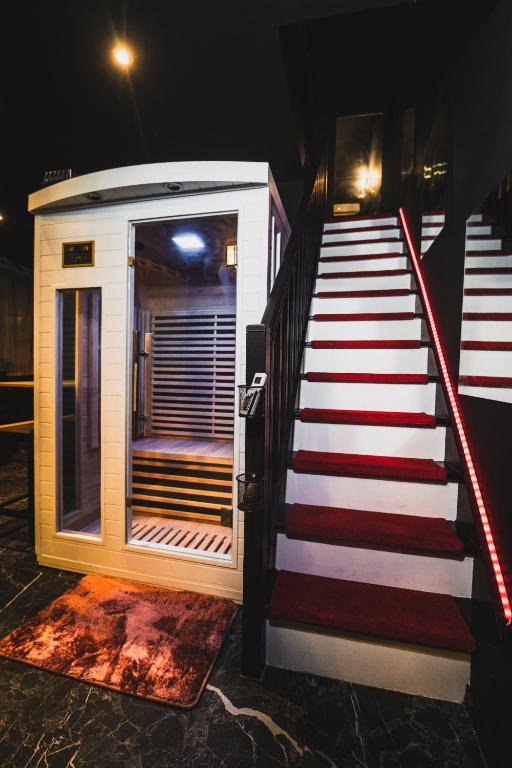 Amour d'une Nuit, LoveRoom - Sarcelles6 de Amour d'une Nuit, LoveRoom
