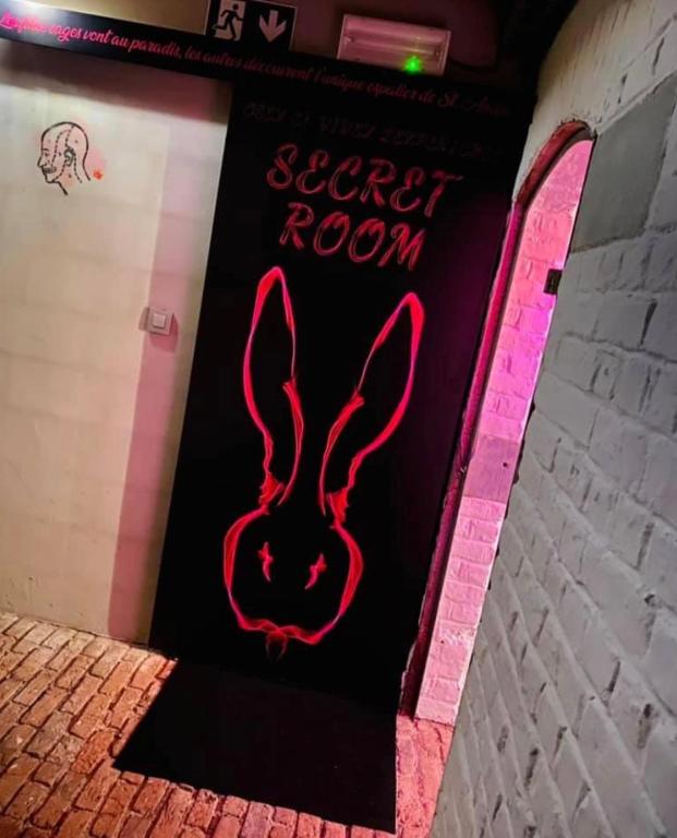 Secret Room votre LOVE ROOM coquine et insolite en espace privatif a Tournai - Tournai5 de Secret Room votre LOVE ROOM coquine et insolite en espace privatif a Tournai
