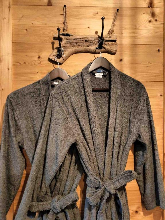 GITE Chambre SPA Privé DE L'ANCIENNE FERME - Vallières18 de GITE Chambre SPA Privé DE L'ANCIENNE FERME
