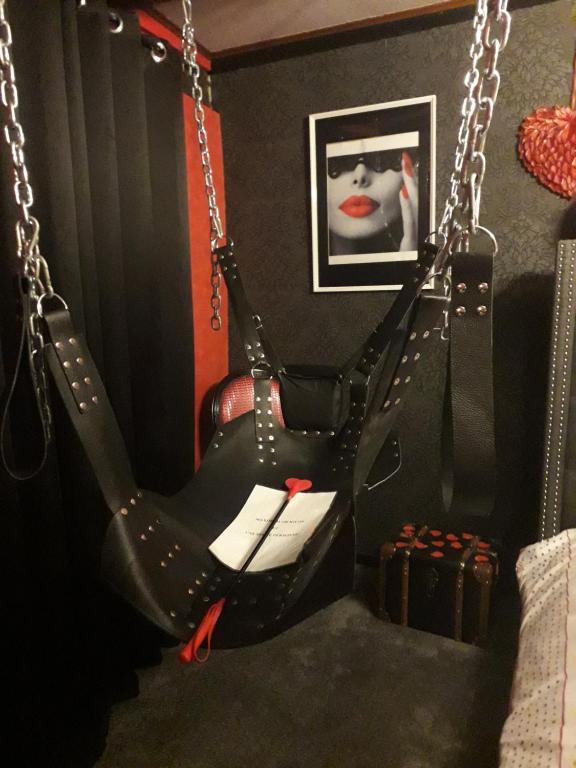 LOVE ROOM Le rouge et noir - Barr40 de LOVE ROOM Le rouge et noir
