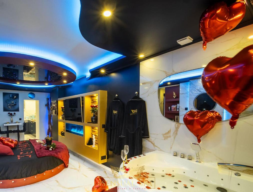 Sensual SPA- Love ROOM Jacuzzi Hammam Terrasse - Nancy7 de Sensual SPA- Love ROOM Jacuzzi Hammam Terrasse
