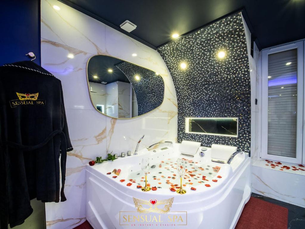Sensual SPA- Love ROOM Jacuzzi Hammam Terrasse - Nancy28 de Sensual SPA- Love ROOM Jacuzzi Hammam Terrasse
