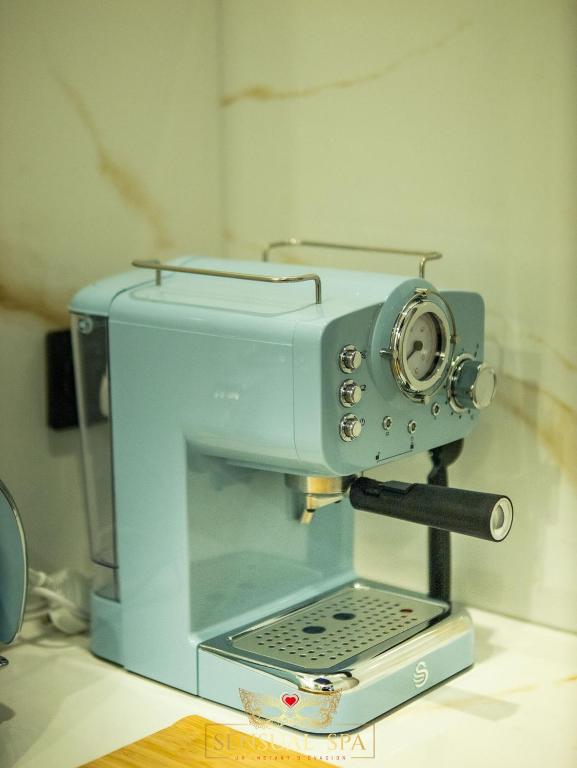 Sensual SPA- Love ROOM Jacuzzi Hammam Terrasse - Nancy21 de Sensual SPA- Love ROOM Jacuzzi Hammam Terrasse
