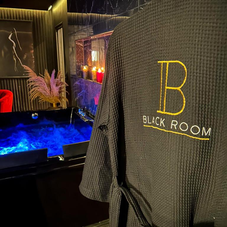 BlackRoom Suite de Luxe 50 Nuances de grey - Le Havre17 de BlackRoom Suite de Luxe 50 Nuances de grey
