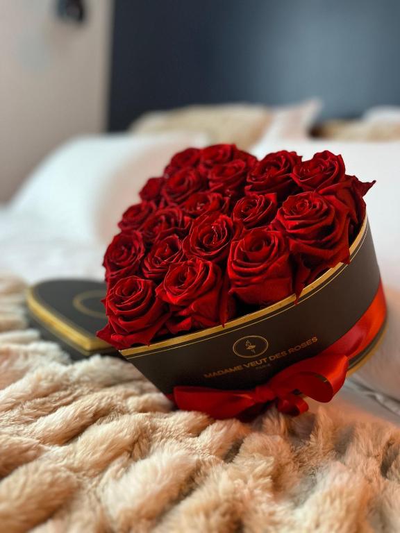 Love Room Cholet Le Double L - Cholet17 de Love Room Cholet Le Double L
